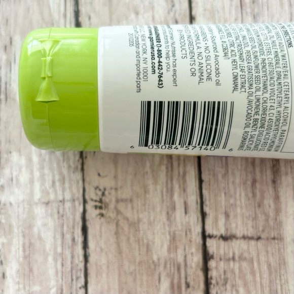 Garnier Nutrisse Color Reviver 5-Minute Color Mask Cool Blonde 4.2 oz NEW - Picture 7 of 8